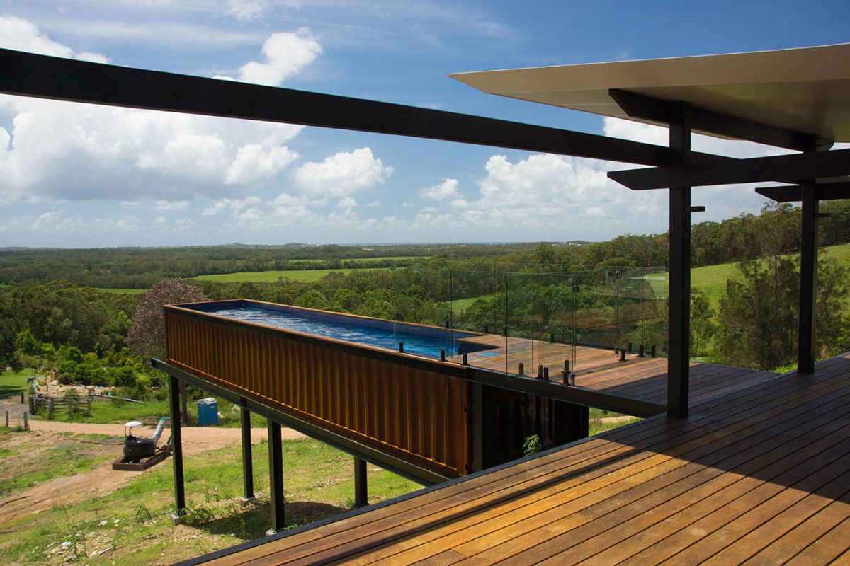Another pool with a view, this time in Noosa. Source: Gibson Building